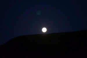 Moon ahipara4